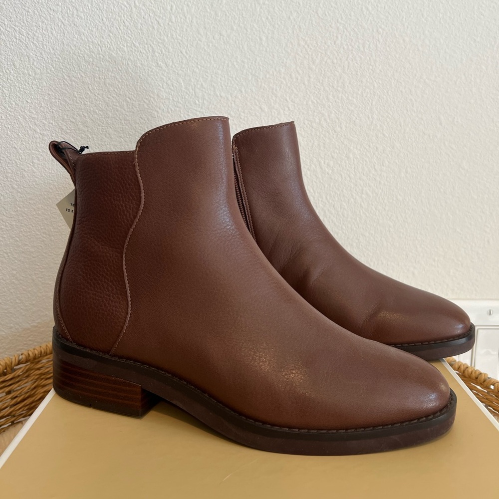 NWT Cole Haan Chestnut Leather Boots